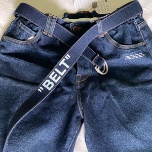 Off-White c/o Virgil Abloh jeans. Size L. US 29